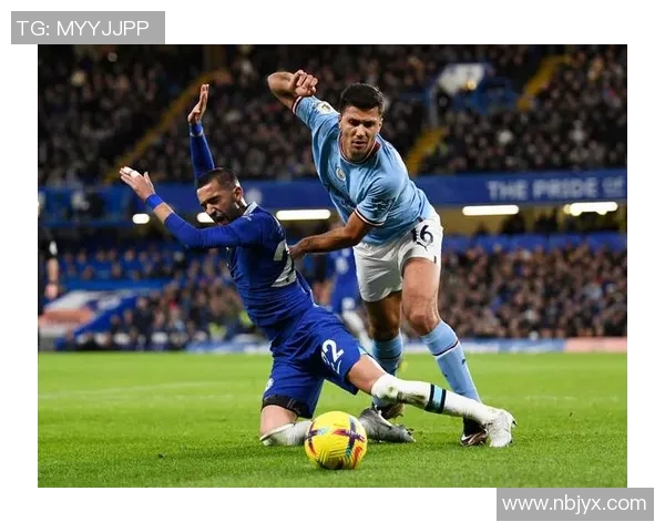 1.2亿皇马巨星失宠，曼城切尔西邀约：足球江湖的变局与豪门新局